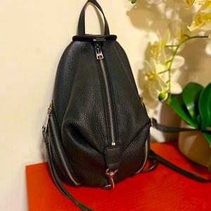 Rebecca Minkoff black medium leather julian backpack ($298‼️)